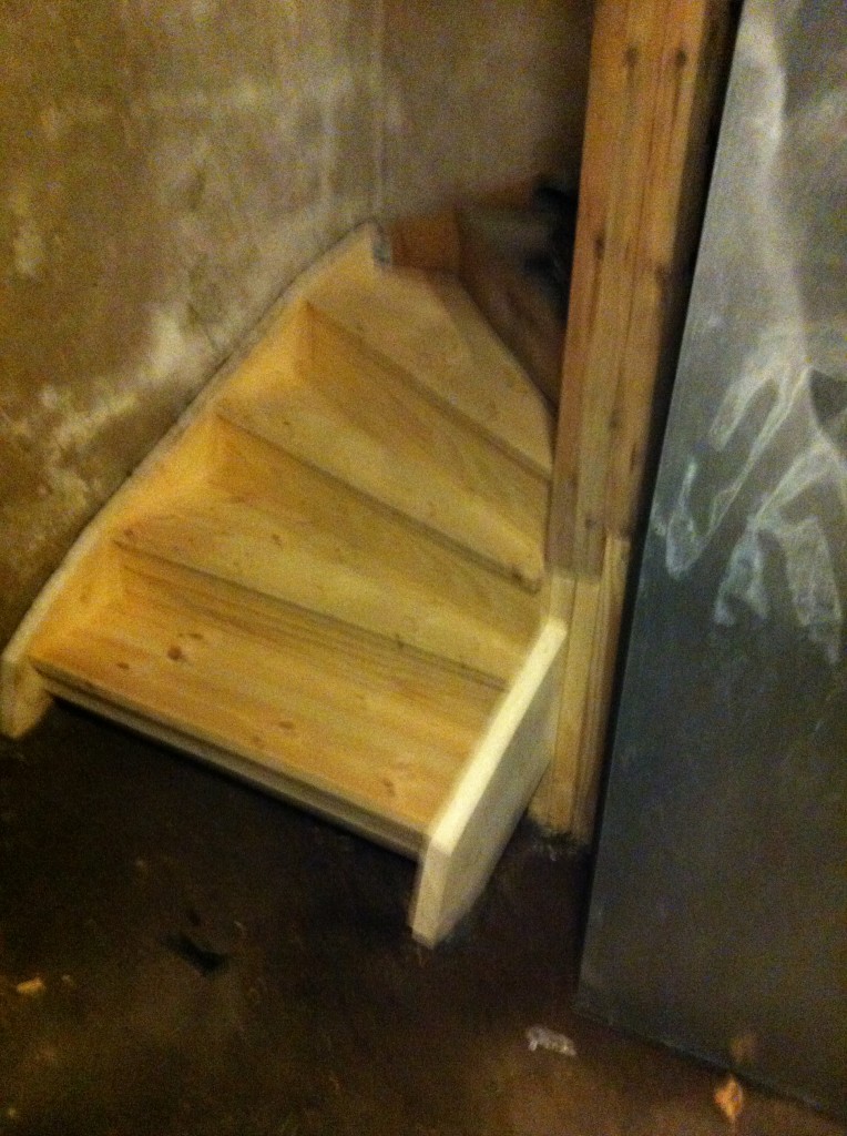 Renovering källartrappa - 4 - slutresultat
